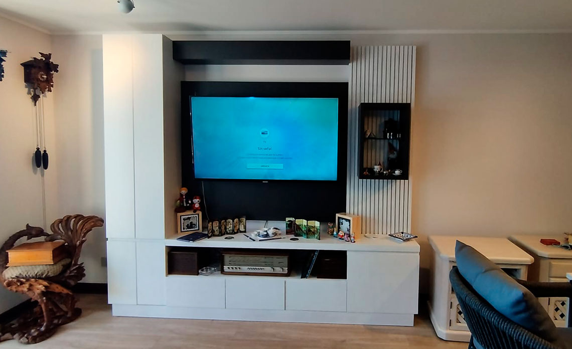 06.- MUEBLE TV LIVING GERONA